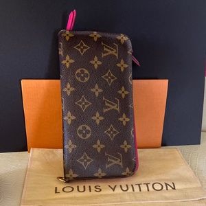 Louis Vuitton long wallet pink interior